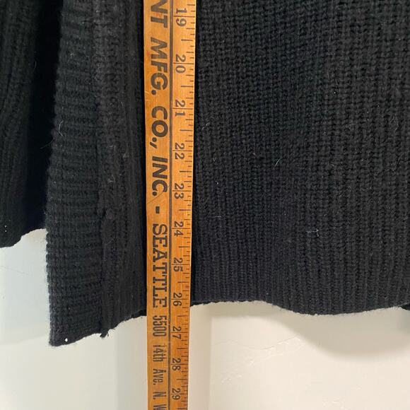 The Reset R Label Women's V Neck Sweater Pullover Black Large Belle Sleeve - Picture 9 of 9